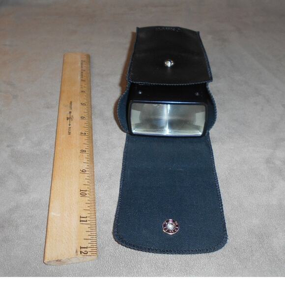 Canon 380EX Speedlite Shoe Mount Flash w/Case Untested - Picture 11 of 11